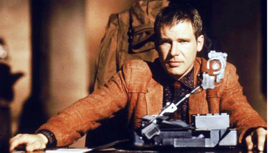 Harrison Ford alla lejos y hace tiempo en Blade Runner